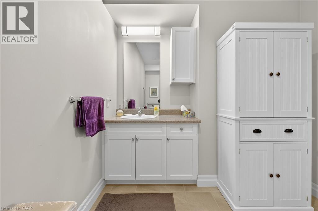 3290 New Street Unit# 206, Burlington, Ontario  L7N 1M8 - Photo 24 - 40772237