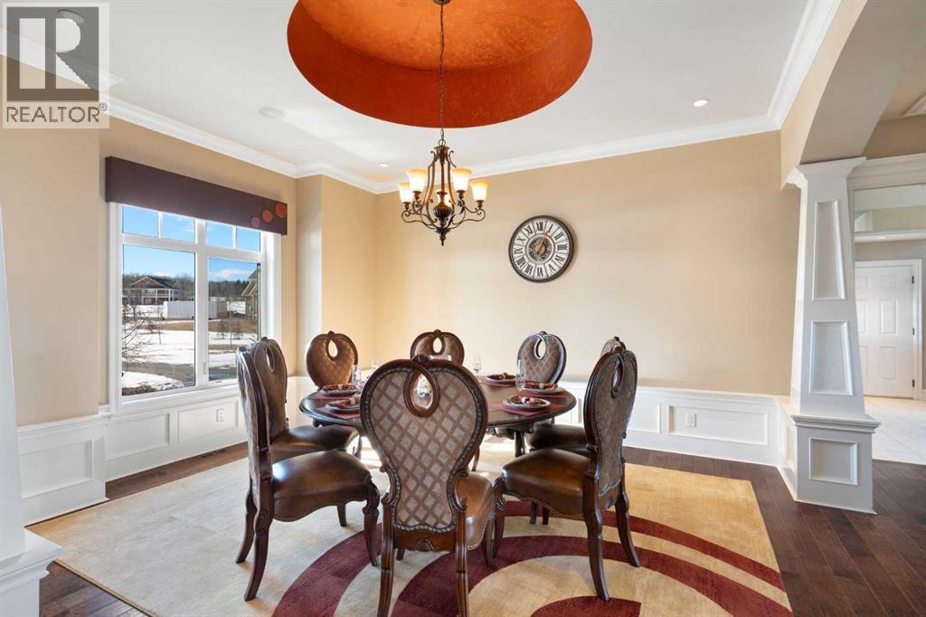 124 Grizzly Rise, Rural Rocky View County, Alberta  T4C 0B5 - Photo 6 - A2211387