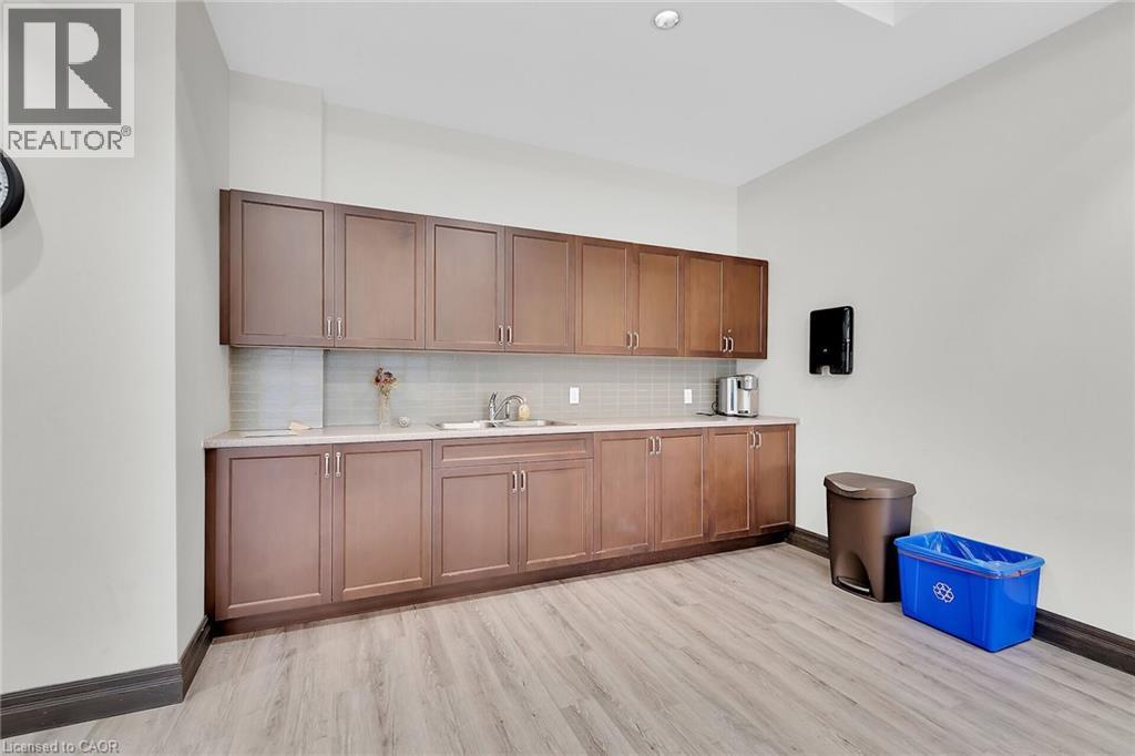 3290 New Street Unit# 206, Burlington, Ontario  L7N 1M8 - Photo 34 - 40772237