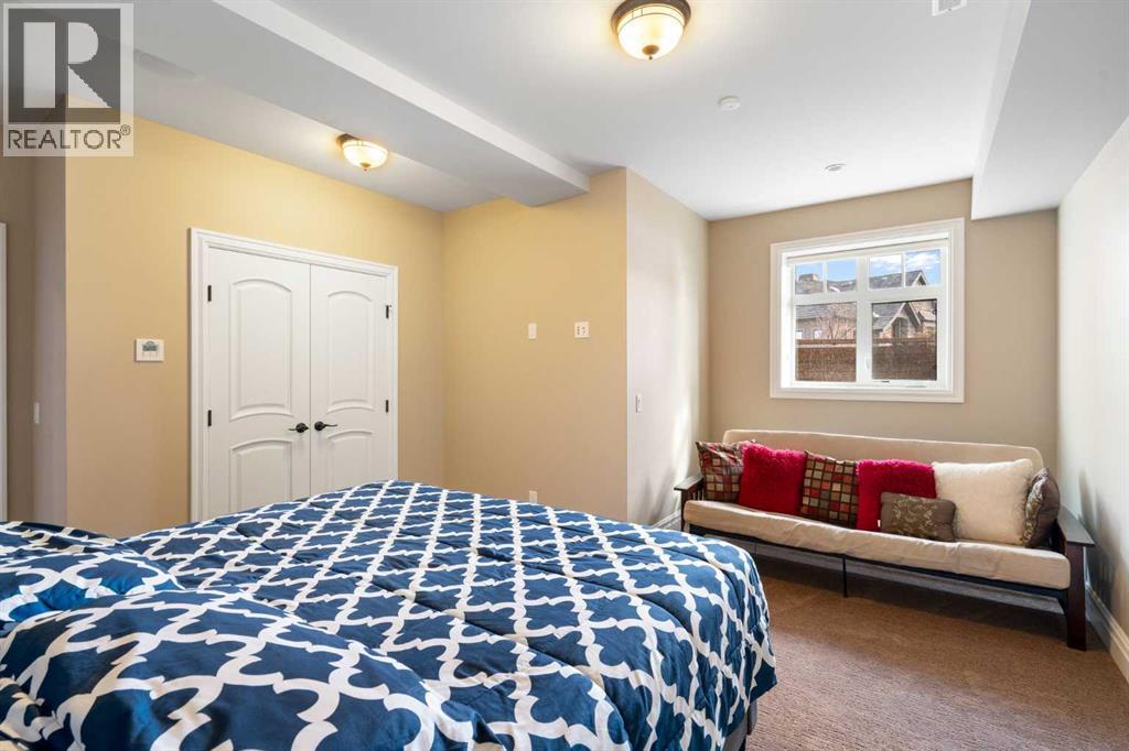 124 Grizzly Rise, Rural Rocky View County, Alberta  T4C 0B5 - Photo 30 - A2211387