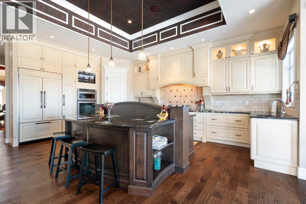 124 Grizzly Rise, Rural Rocky View County, Alberta  T4C 0B5 - Photo 11 - A2211387