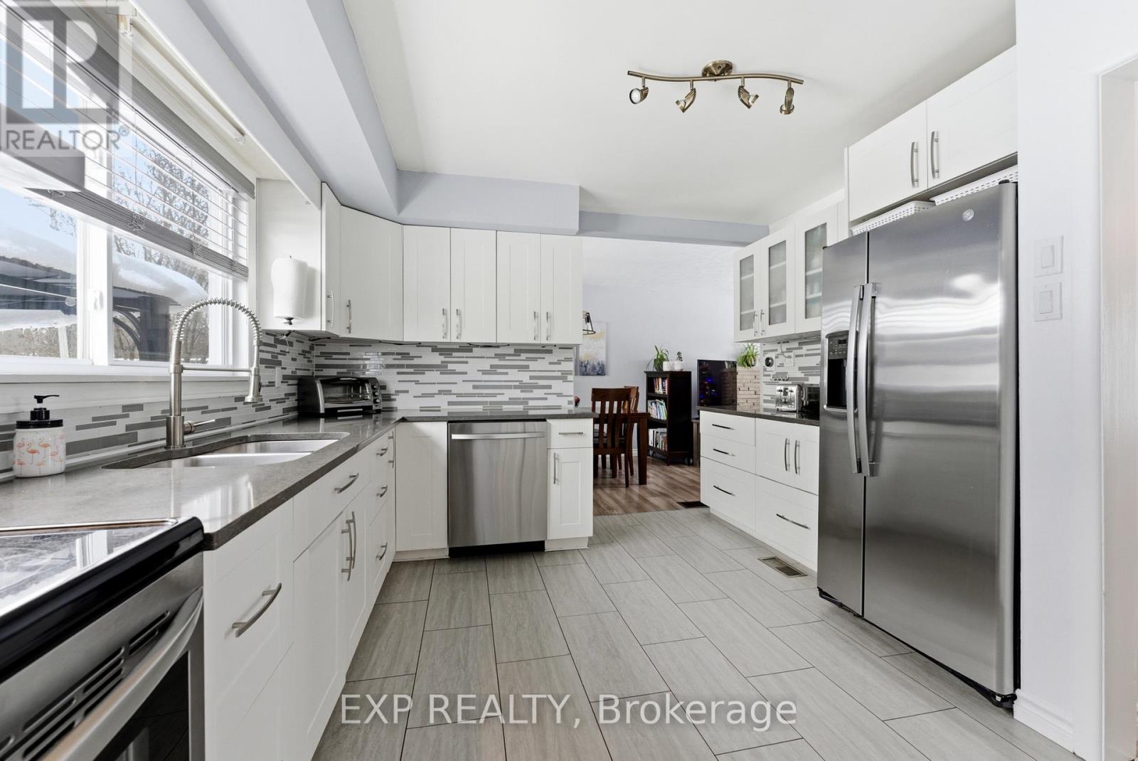 1 Nelles Avenue, Quinte West, Ontario  K8V 3A6 - Photo 10 - X12637278