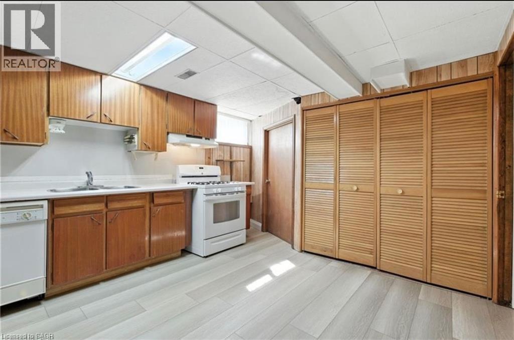 10 Rose Crescent Unit# Bsmt, Stoney Creek, Ontario  L8G 3W7 - Photo 3 - 40794187