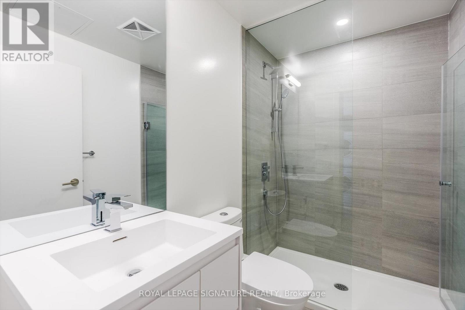 1420 - 1 Quarrington Lane, Toronto, Ontario  M3C 0S4 - Photo 6 - C12637292
