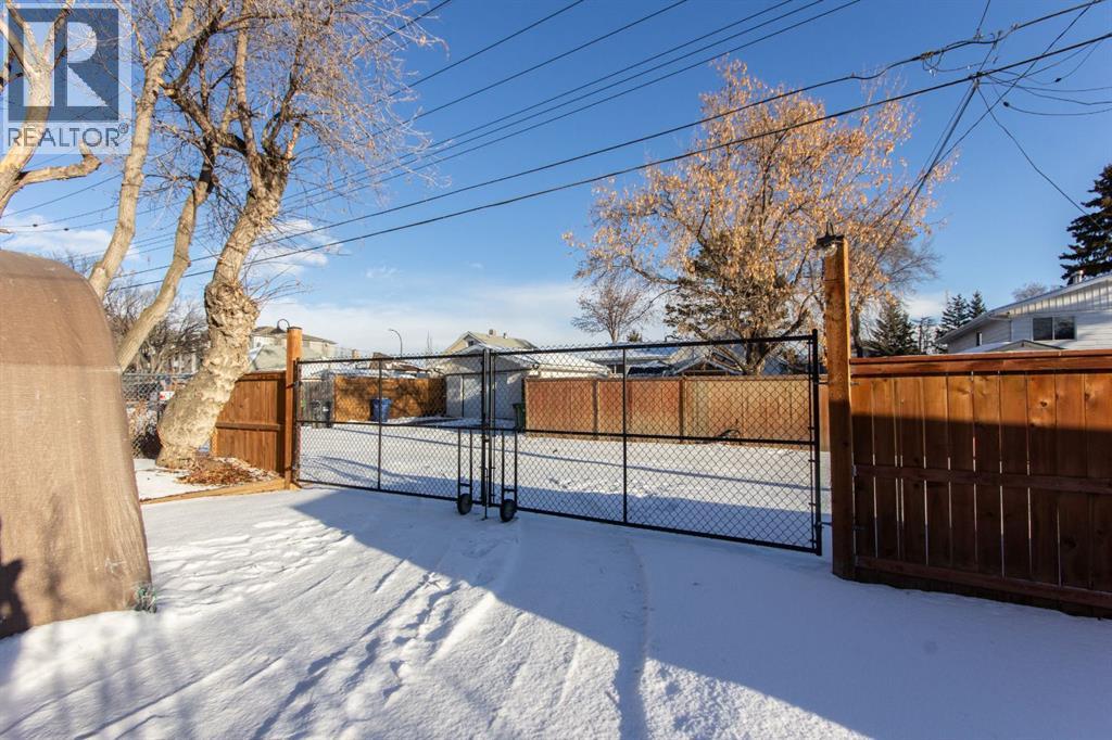 5919 52 Avenue, Red Deer, Alberta  T4N 4K6 - Photo 28 - A2260879