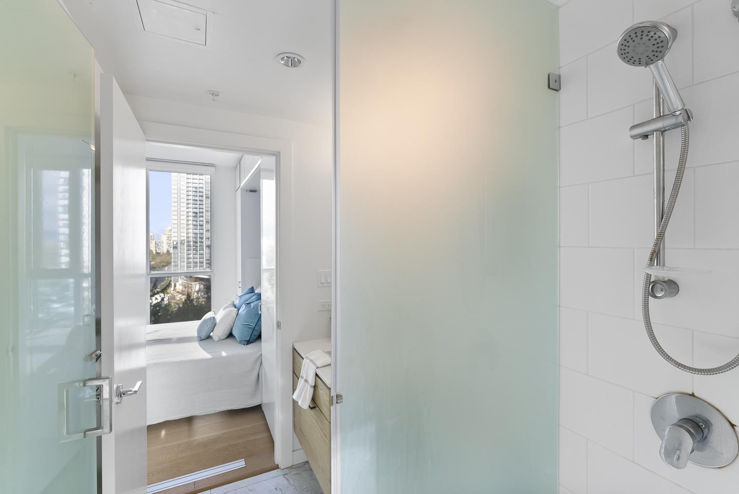 1106 13438 Central Avenue, Surrey, British Columbia  V3T 0N2 - Photo 17 - R3074146