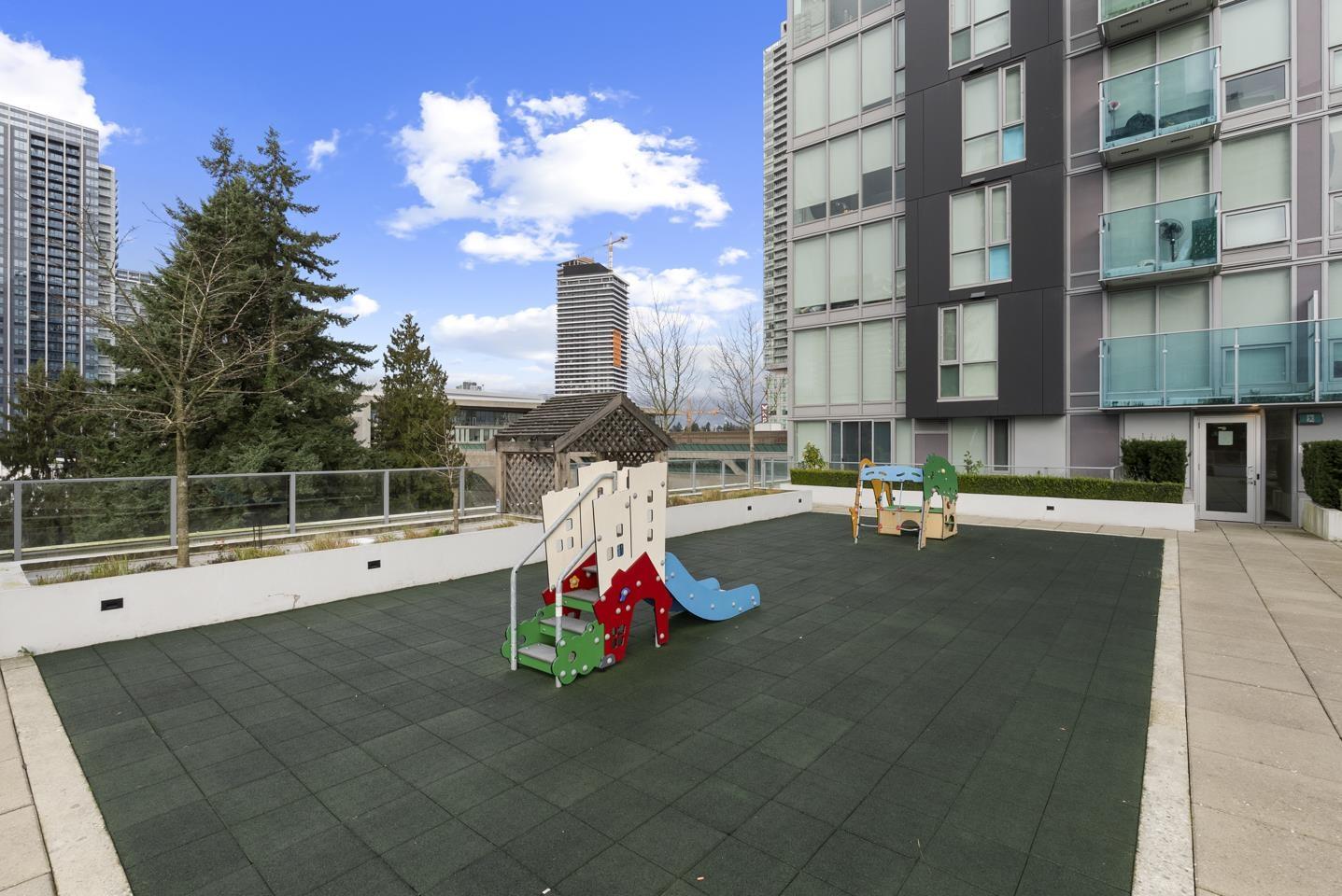 1106 13438 Central Avenue, Surrey, British Columbia  V3T 0N2 - Photo 35 - R3074146