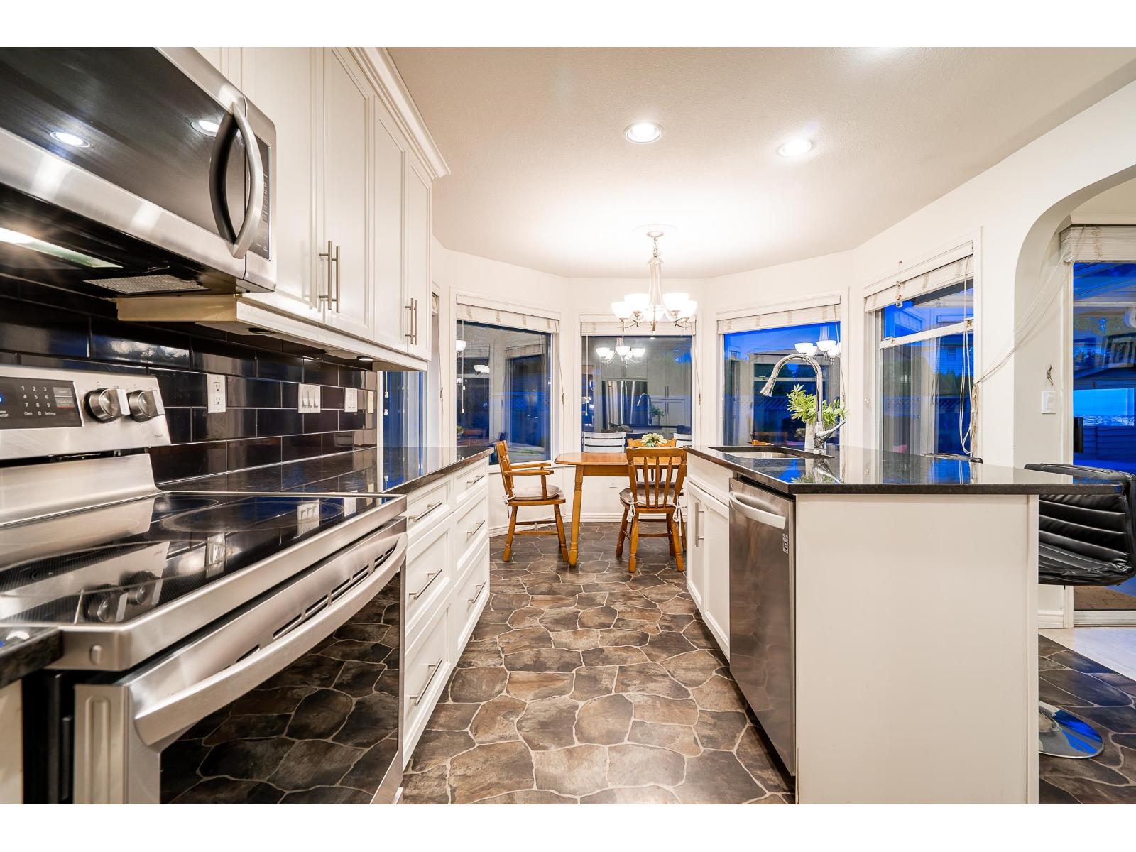 6116 185b Street, Surrey, British Columbia  V3S 7P6 - Photo 7 - R3073957