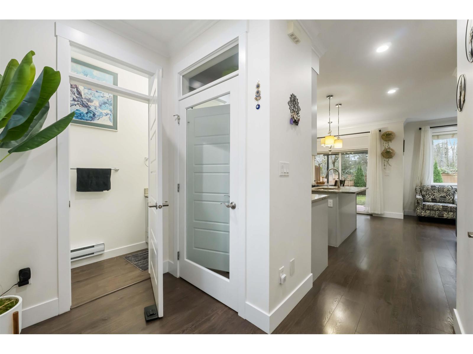 109 6739 137 Street, Surrey, British Columbia  V3W 9C4 - Photo 6 - R3071062