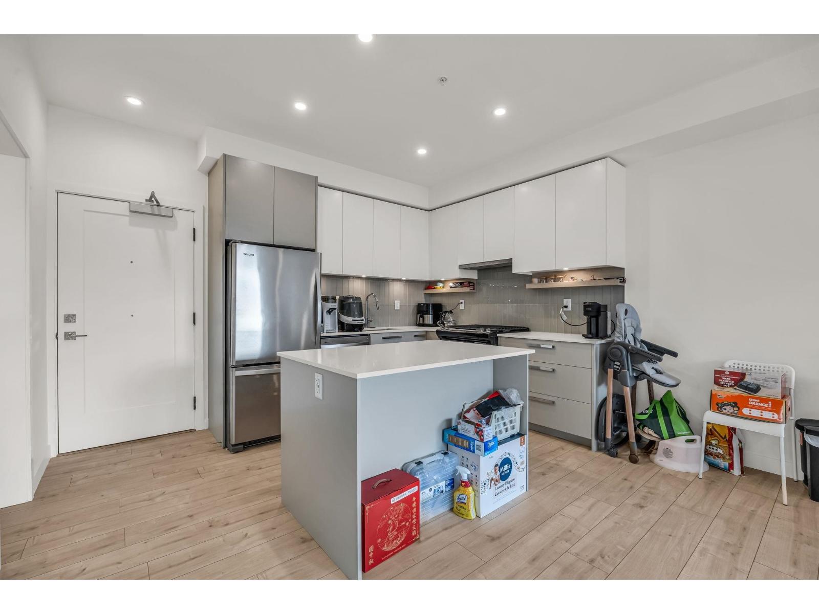 325 13788 76 Avenue, Surrey, British Columbia  V3W 3V9 - Photo 5 - R3074058