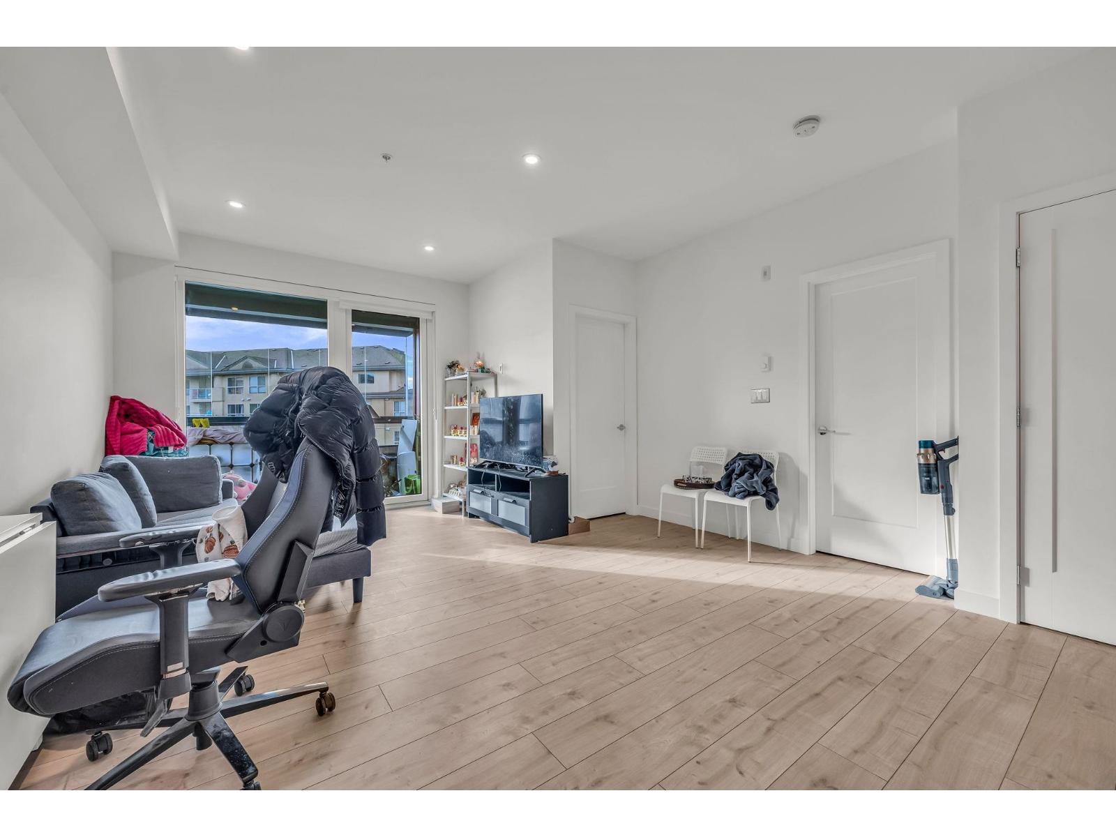 325 13788 76 Avenue, Surrey, British Columbia  V3W 3V9 - Photo 10 - R3074058