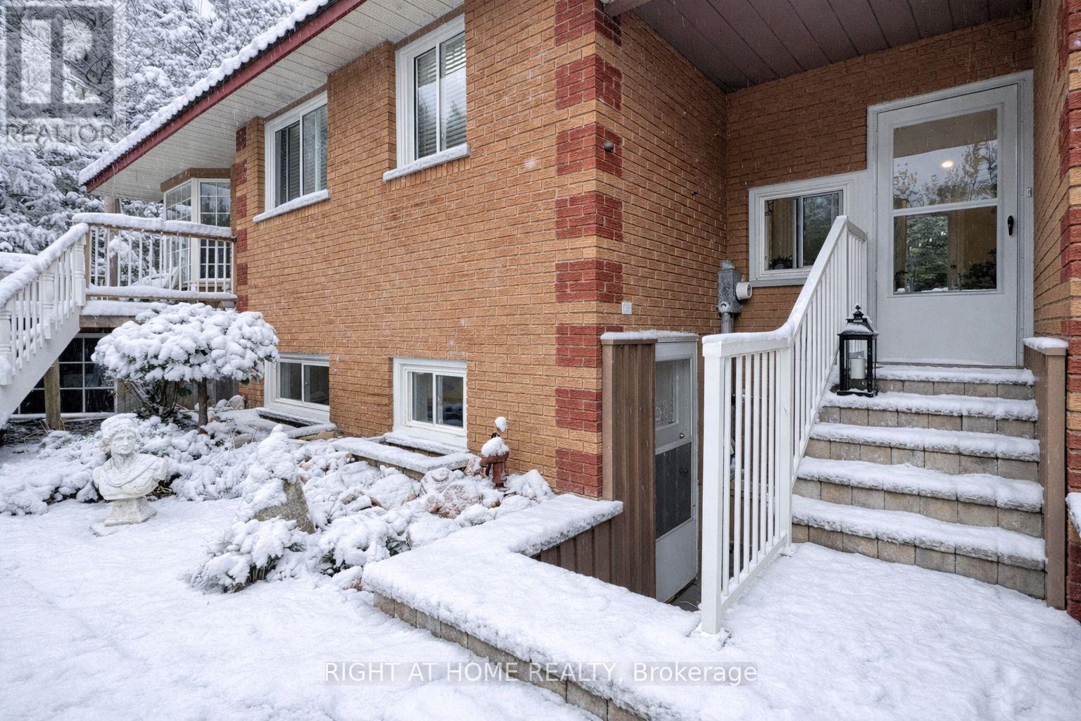 1243 Crossland Road, Springwater, Ontario  L9X 1B3 - Photo 2 - S12574174