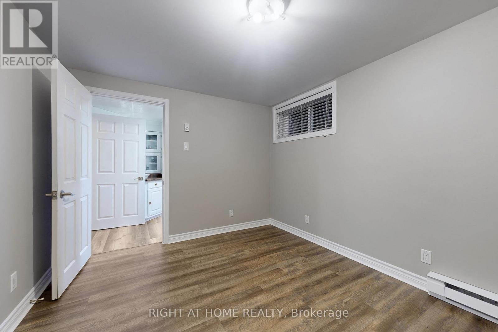 1243 Crossland Road, Springwater, Ontario  L9X 1B3 - Photo 14 - S12574174