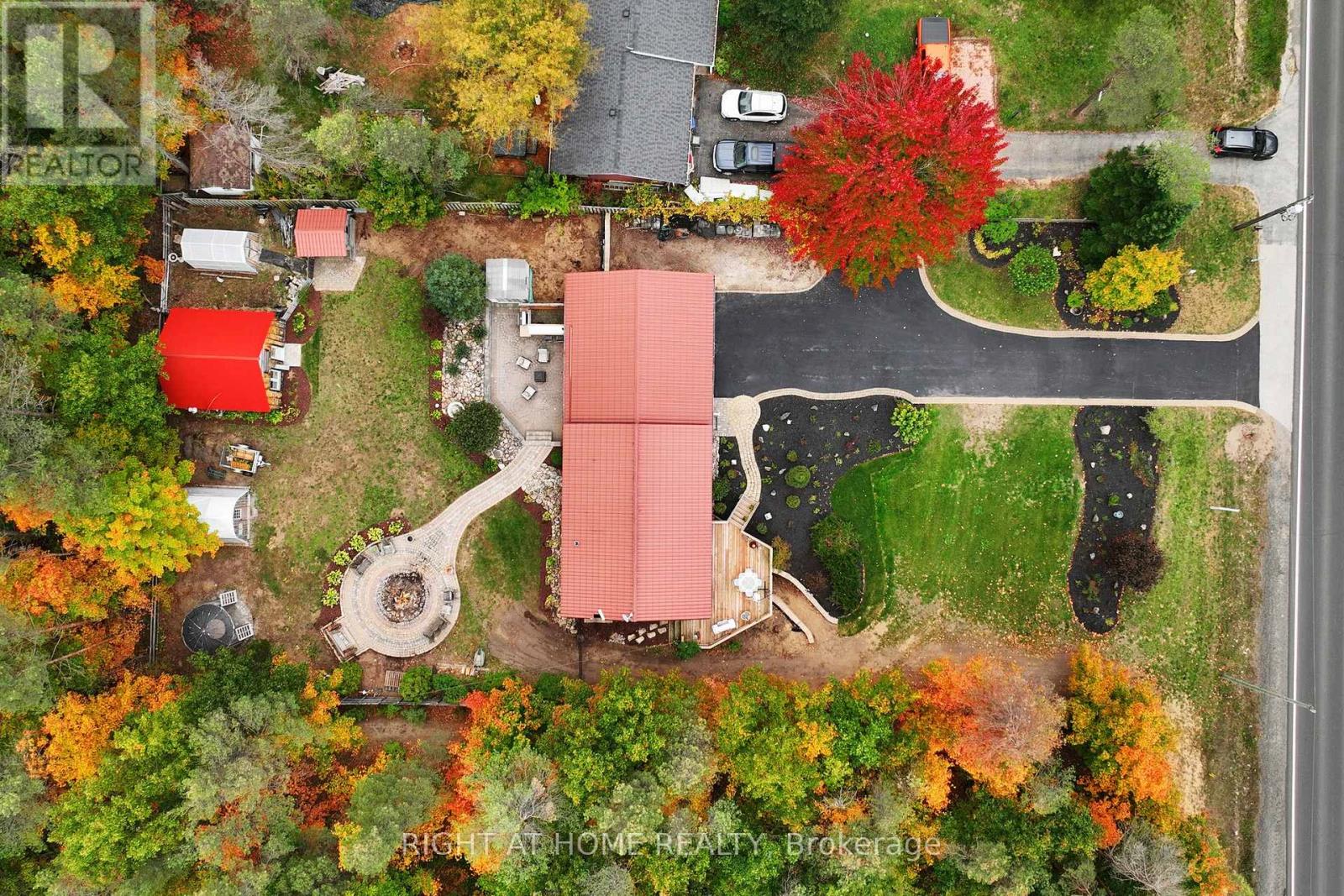 1243 Crossland Road, Springwater, Ontario  L9X 1B3 - Photo 27 - S12574174