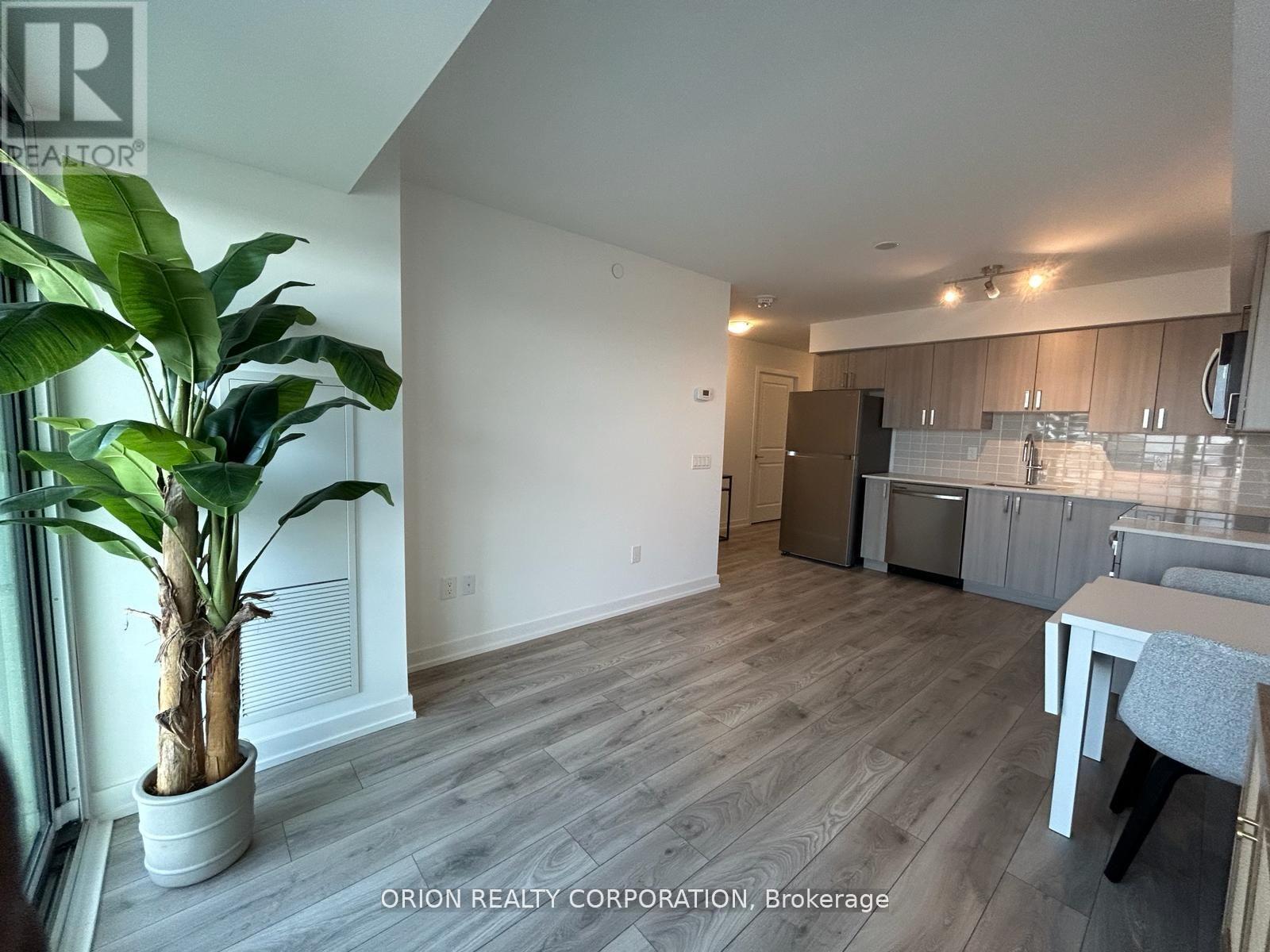 811 - 1455 Celebration Drive, Pickering, Ontario  L1W 1L8 - Photo 7 - E12637282