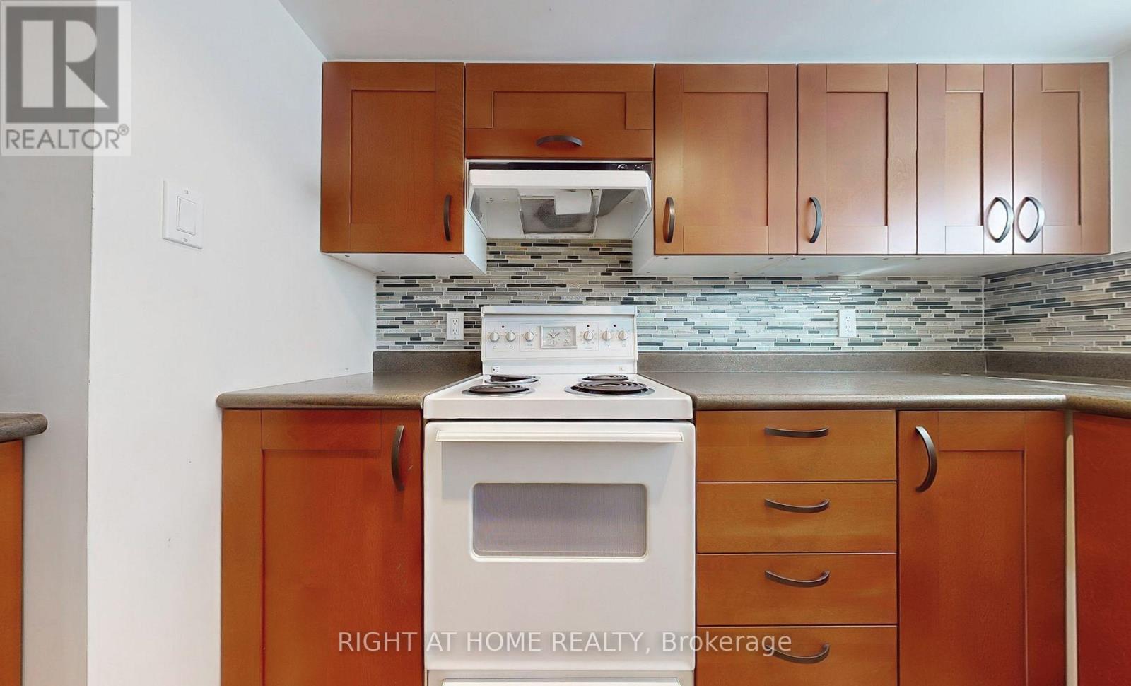 Basement - 100 Lankin Boulevard, Toronto, Ontario  M4J 4X3 - Photo 6 - E12637320