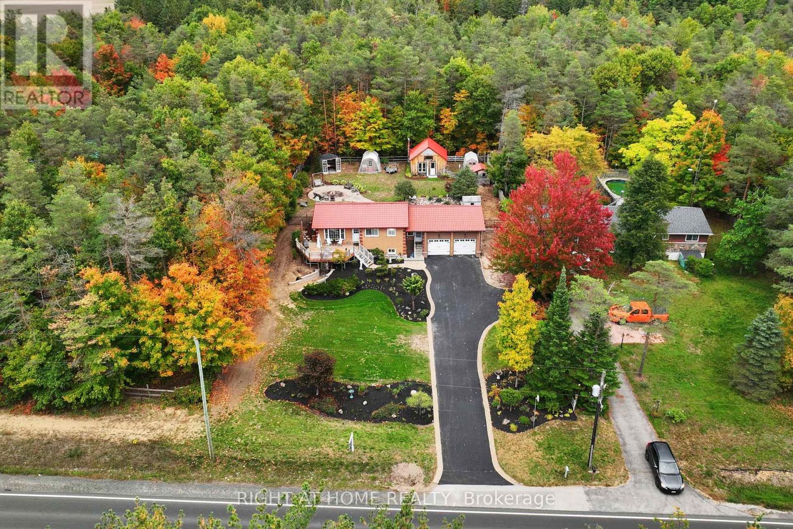 1243 Crossland Road, Springwater, Ontario  L9X 1B3 - Photo 26 - S12574174