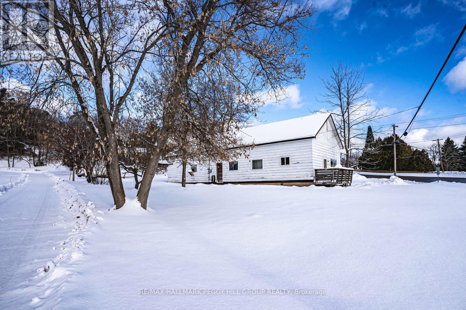 332 Champlain Road, Penetanguishene, Ontario  L9M 1S4 - Photo 15 - S12629948