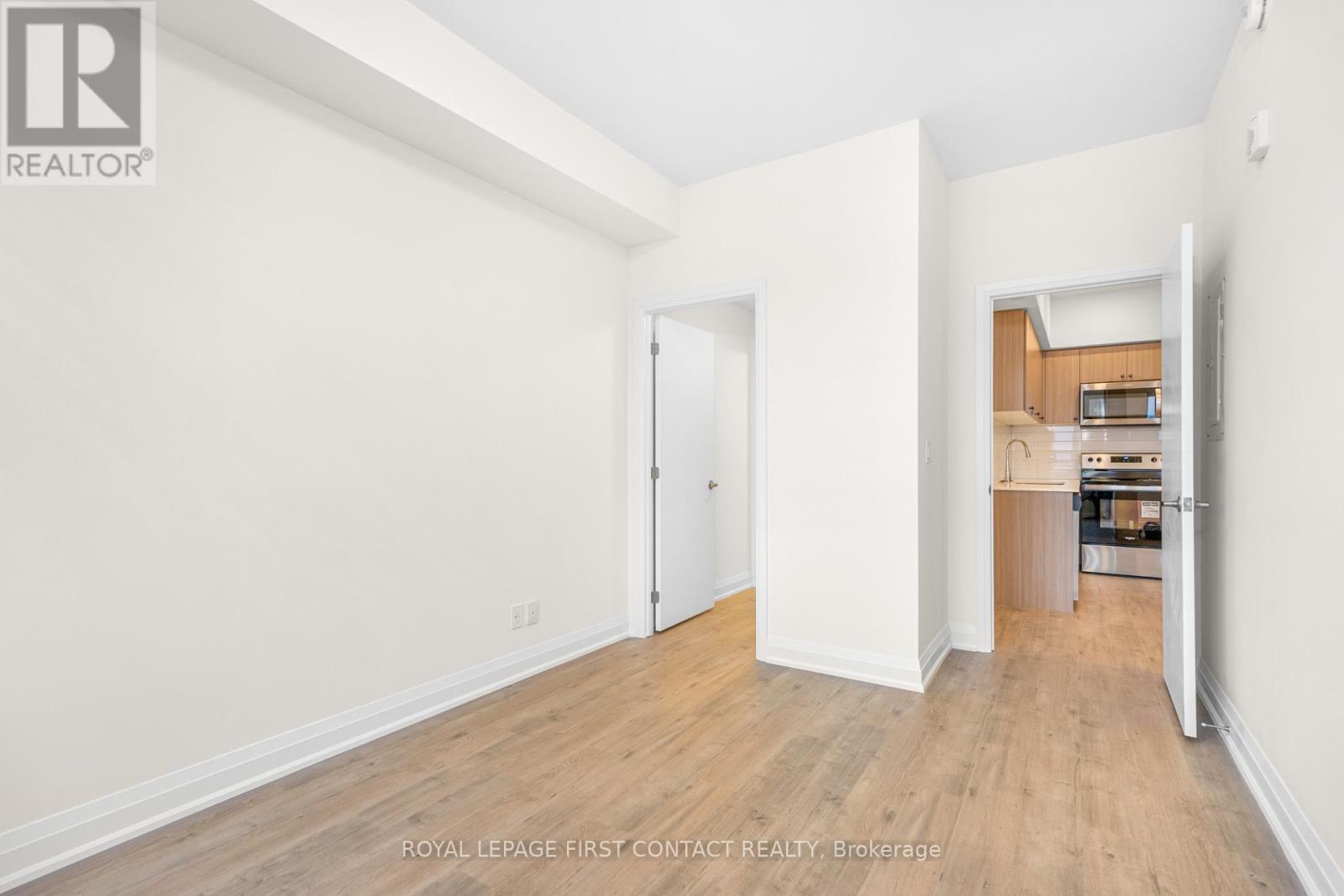 1106 - 58 Lakeside Terrace, Barrie, Ontario  L4M 7B9 - Photo 14 - S12637276