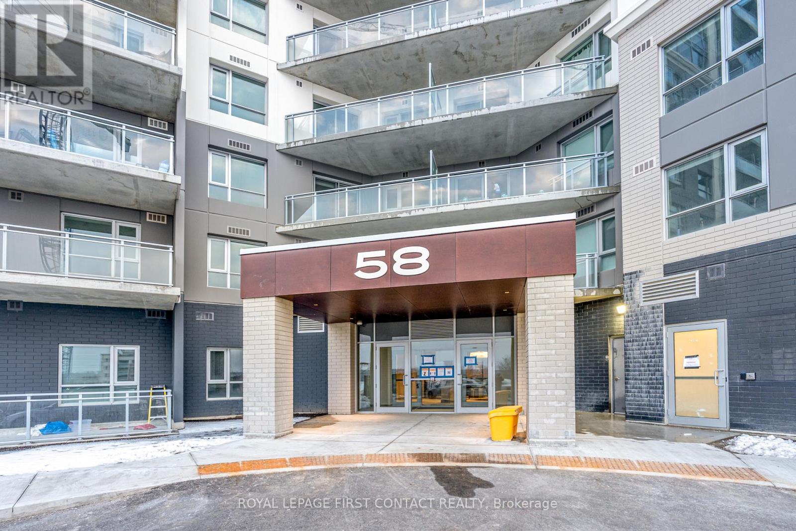 1106 - 58 Lakeside Terrace, Barrie, Ontario  L4M 7B9 - Photo 2 - S12637276