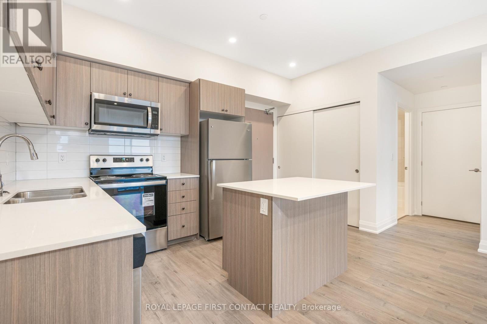 1106 - 58 Lakeside Terrace, Barrie, Ontario  L4M 7B9 - Photo 8 - S12637276