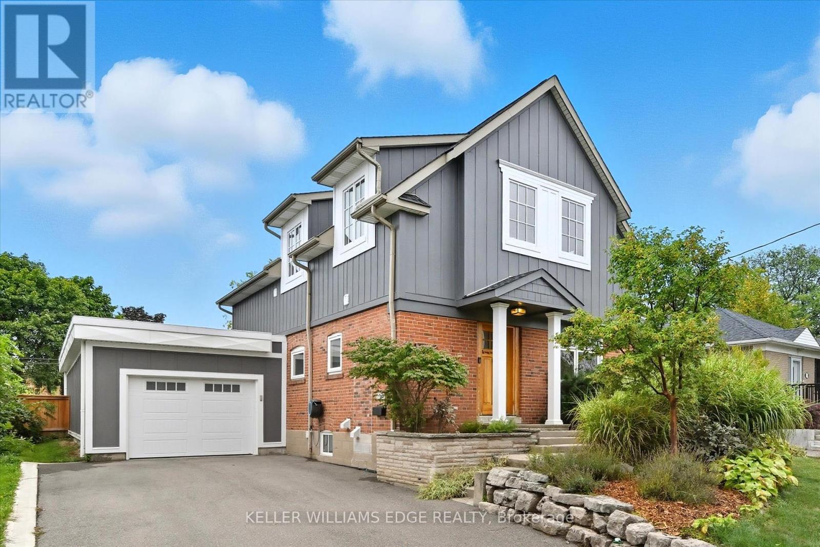 1348 AUGUSTINE DRIVE, Burlington, Ontario