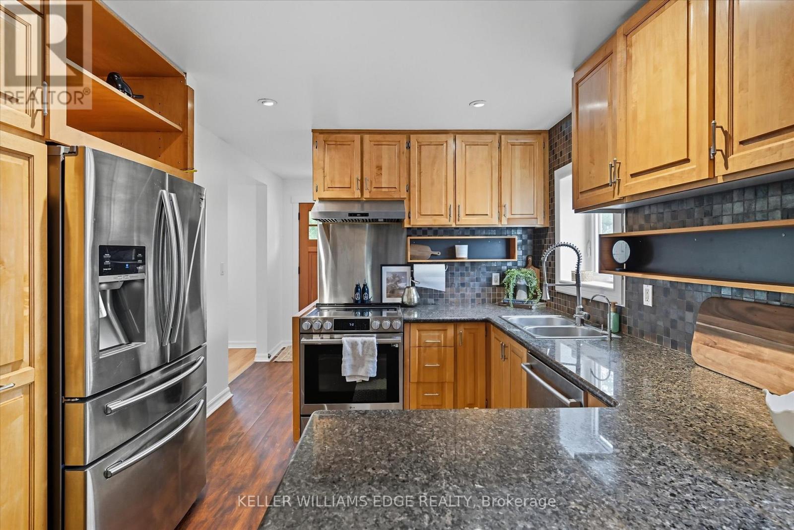 1348 Augustine Drive, Burlington, Ontario  L7P 2M8 - Photo 14 - W12637298