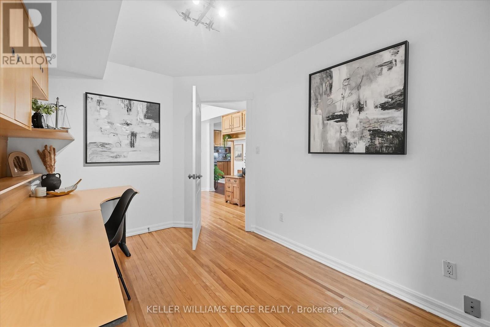 1348 Augustine Drive, Burlington, Ontario  L7P 2M8 - Photo 18 - W12637298