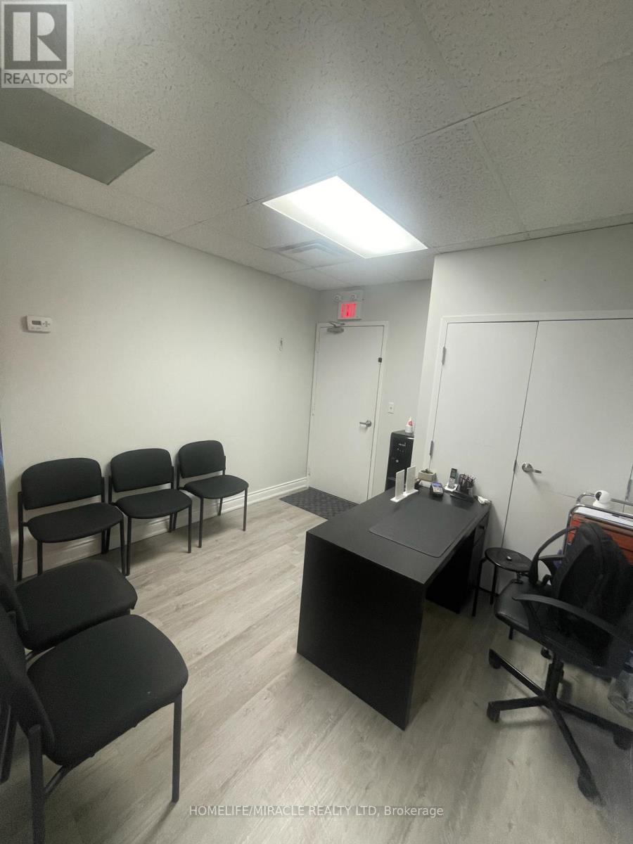 209 - 10095 Bramalea Road, Brampton, Ontario  L6R 0K1 - Photo 13 - W12637316