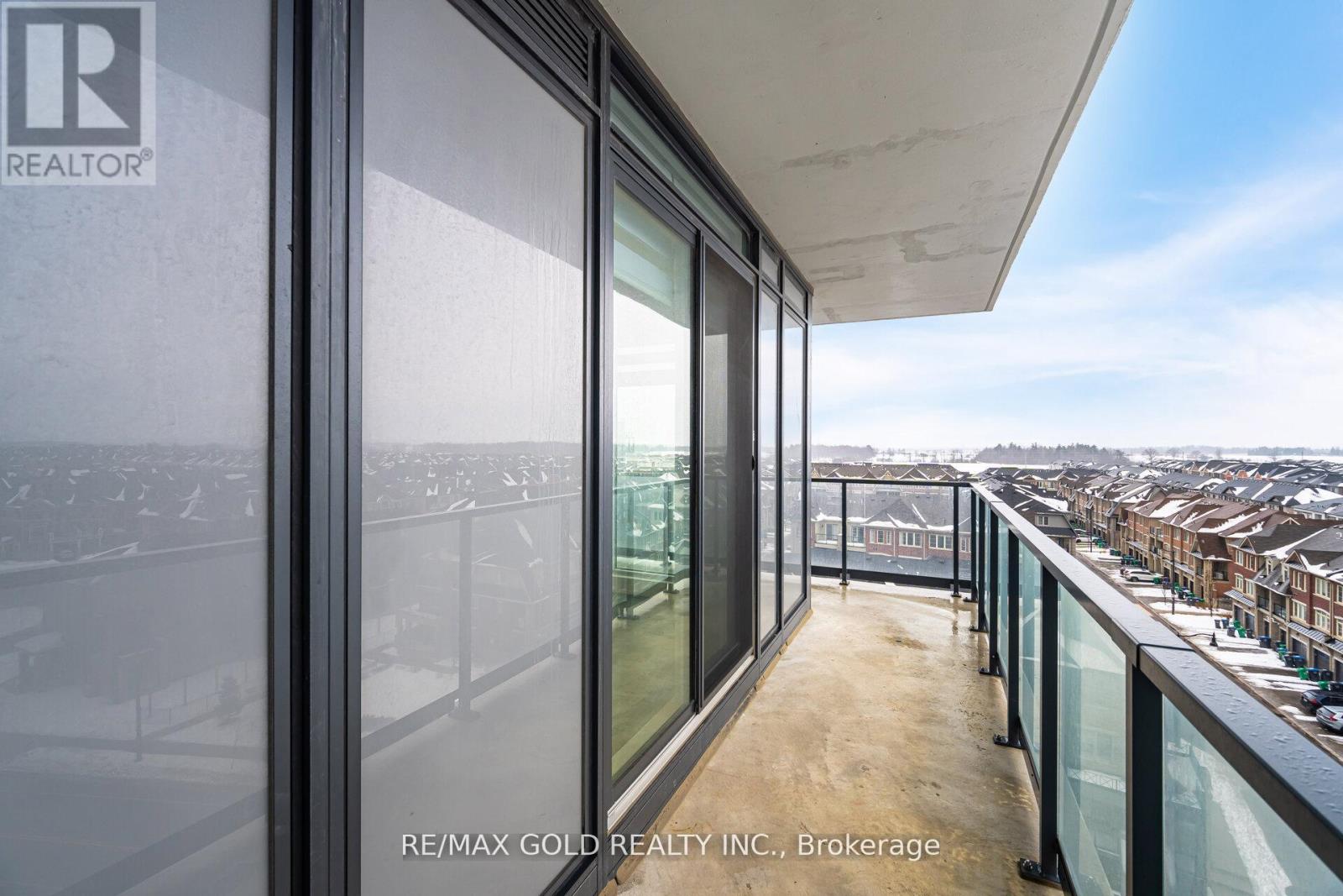 703 - 215 Veterans Drive, Brampton, Ontario  L7A 5L6 - Photo 33 - W12637318