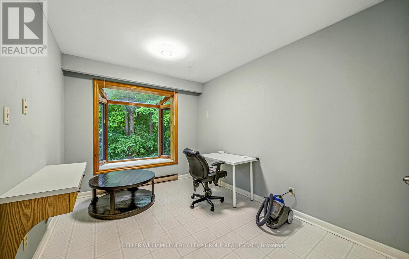 15 Artinger Court, Toronto, Ontario  M3B 1J9 - Photo 13 - C12637386