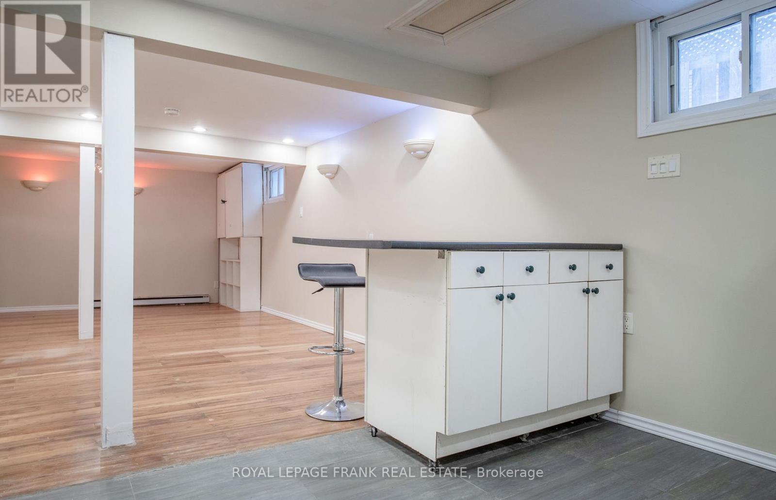 118 Capreol Court, Oshawa, Ontario  L1J 6E6 - Photo 24 - E12637456