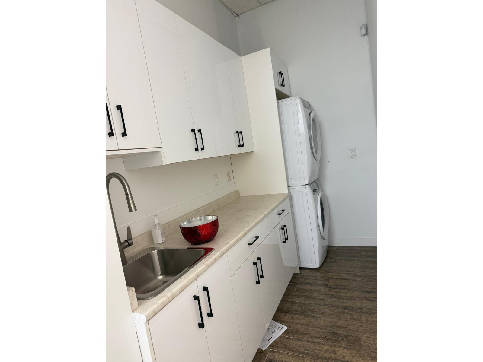 107 7130 120 Street, Surrey, British Columbia  V3W 3M8 - Photo 8 - C8074569