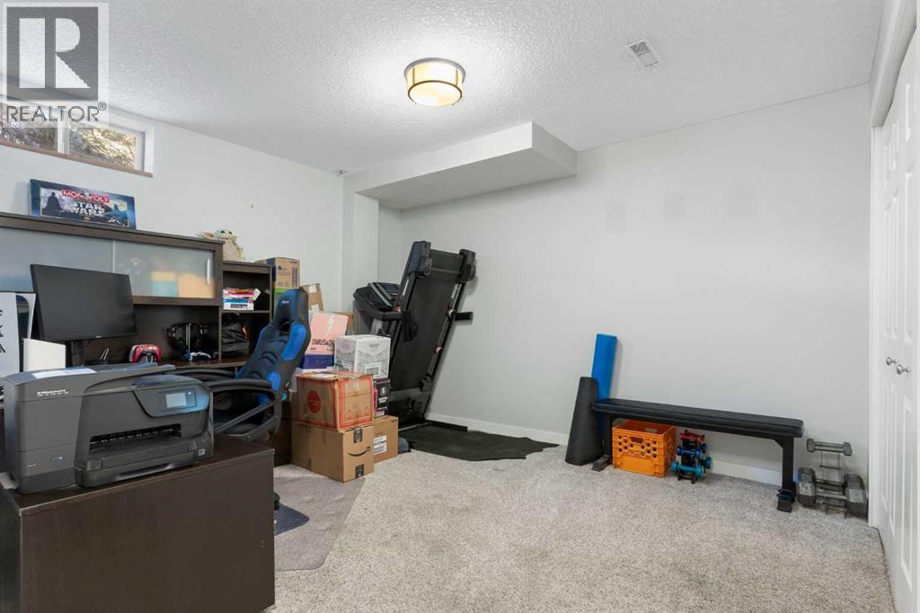 37 Benchlands Drive, Cochrane, Alberta  T4C 1C3 - Photo 31 - A2272679