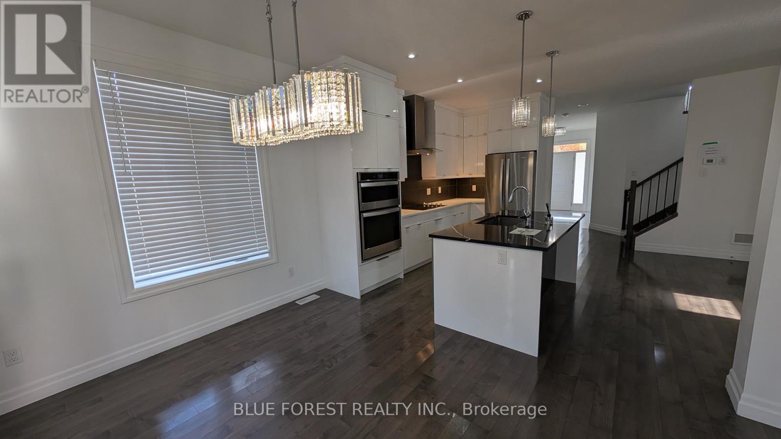 3319 Regiment Road, London South, Ontario  N6P 0G5 - Photo 6 - X12637342