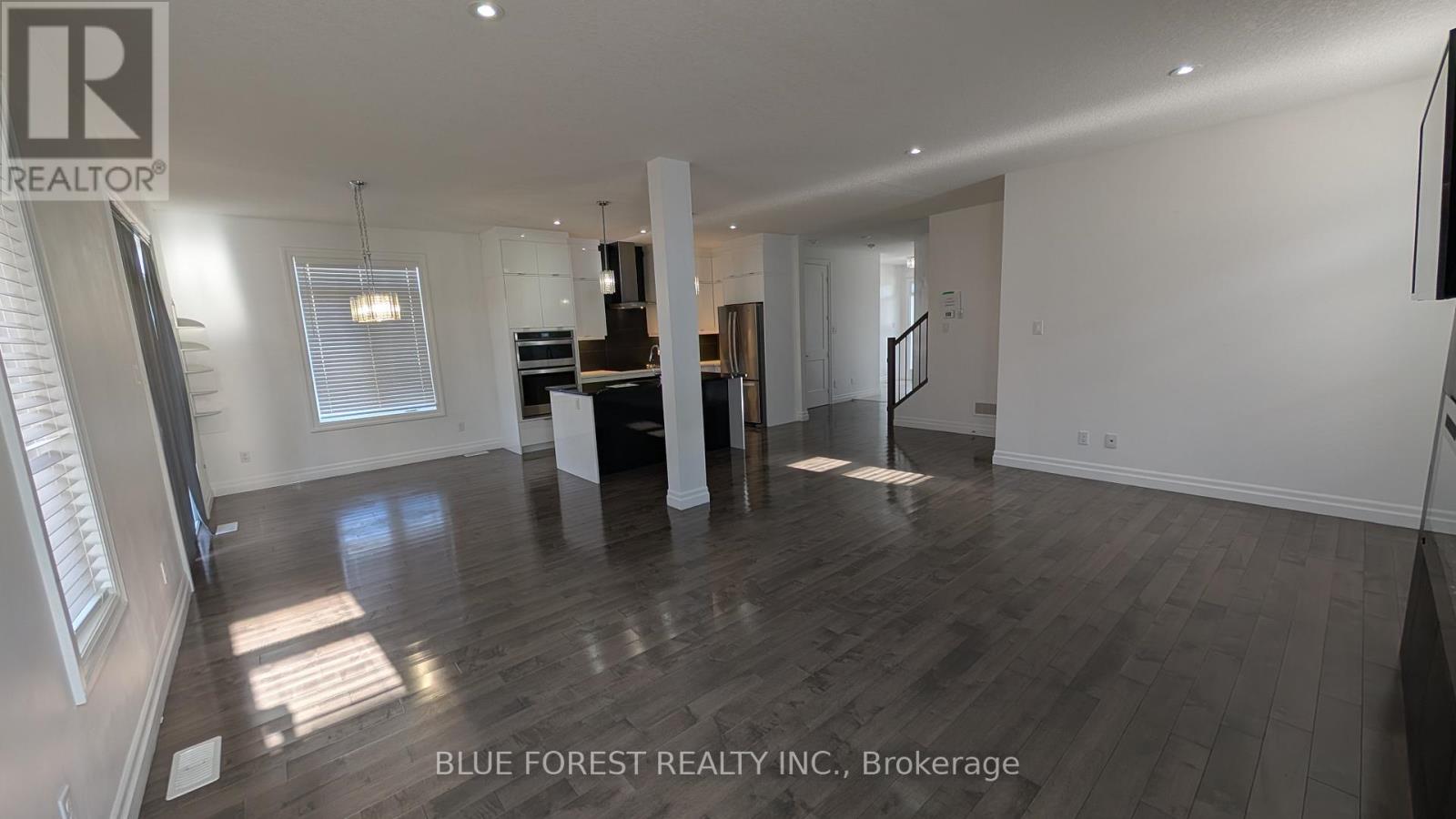 3319 Regiment Road, London South, Ontario  N6P 0G5 - Photo 7 - X12637342