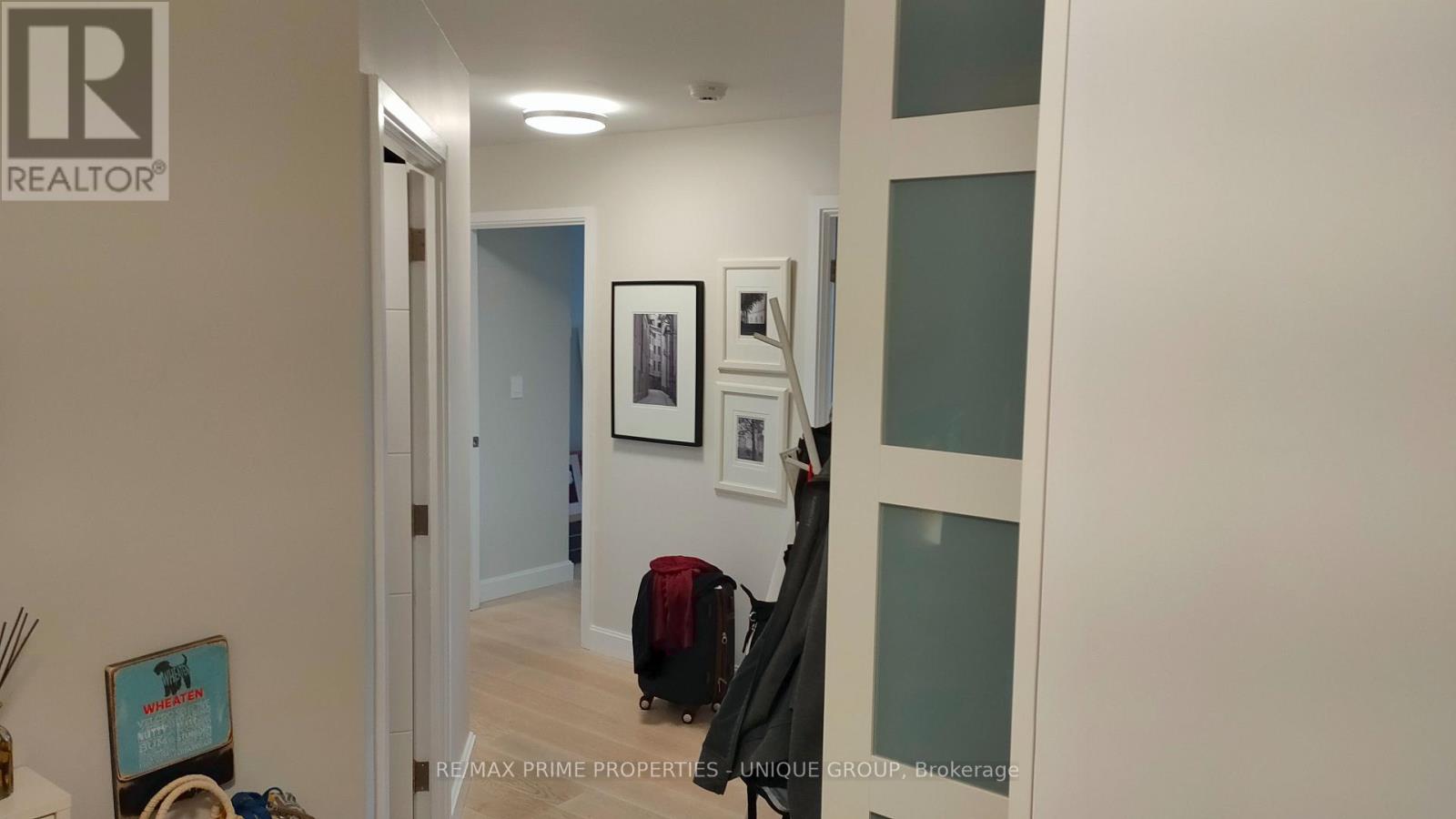 610 - 1 Palace Pier Court, Toronto, Ontario  M8V 3W9 - Photo 24 - W12612386