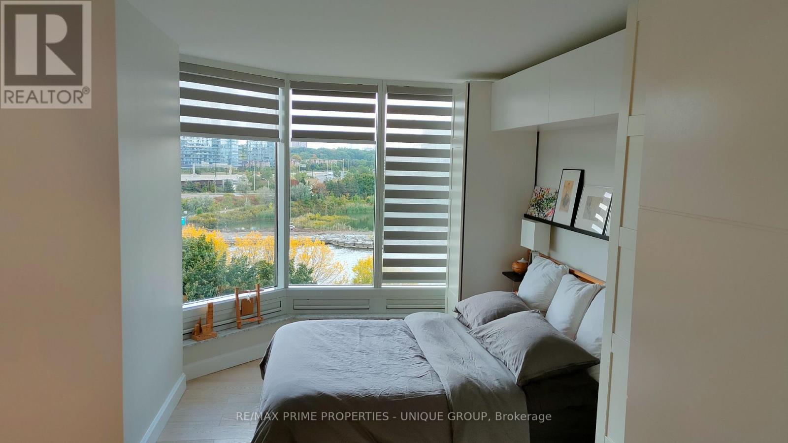 610 - 1 Palace Pier Court, Toronto, Ontario  M8V 3W9 - Photo 18 - W12612386