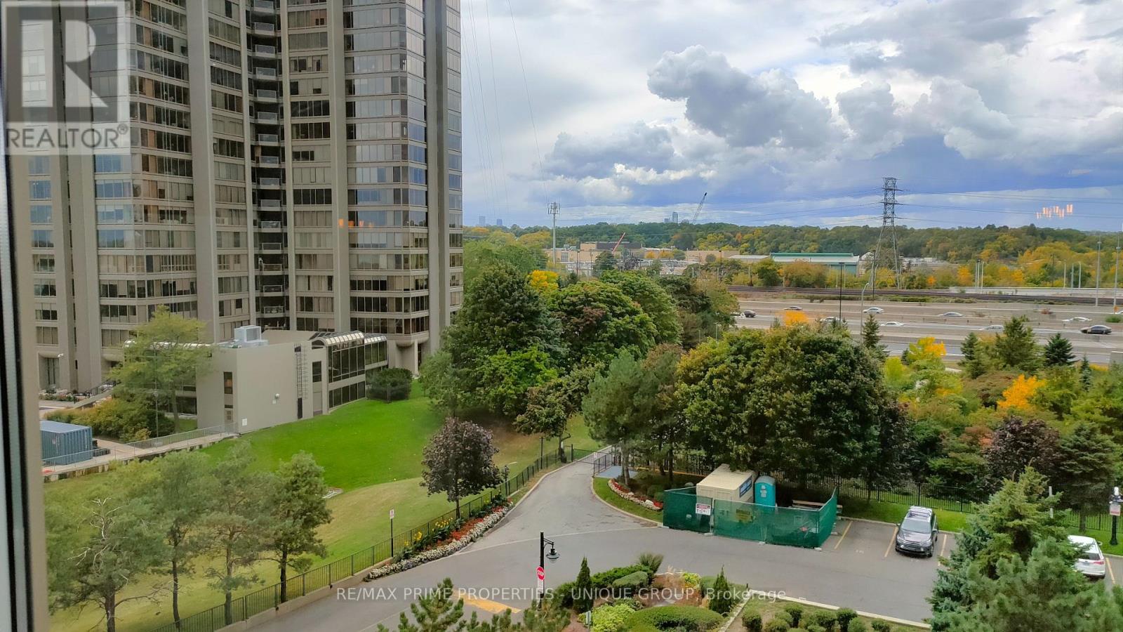 610 - 1 Palace Pier Court, Toronto, Ontario  M8V 3W9 - Photo 36 - W12612386