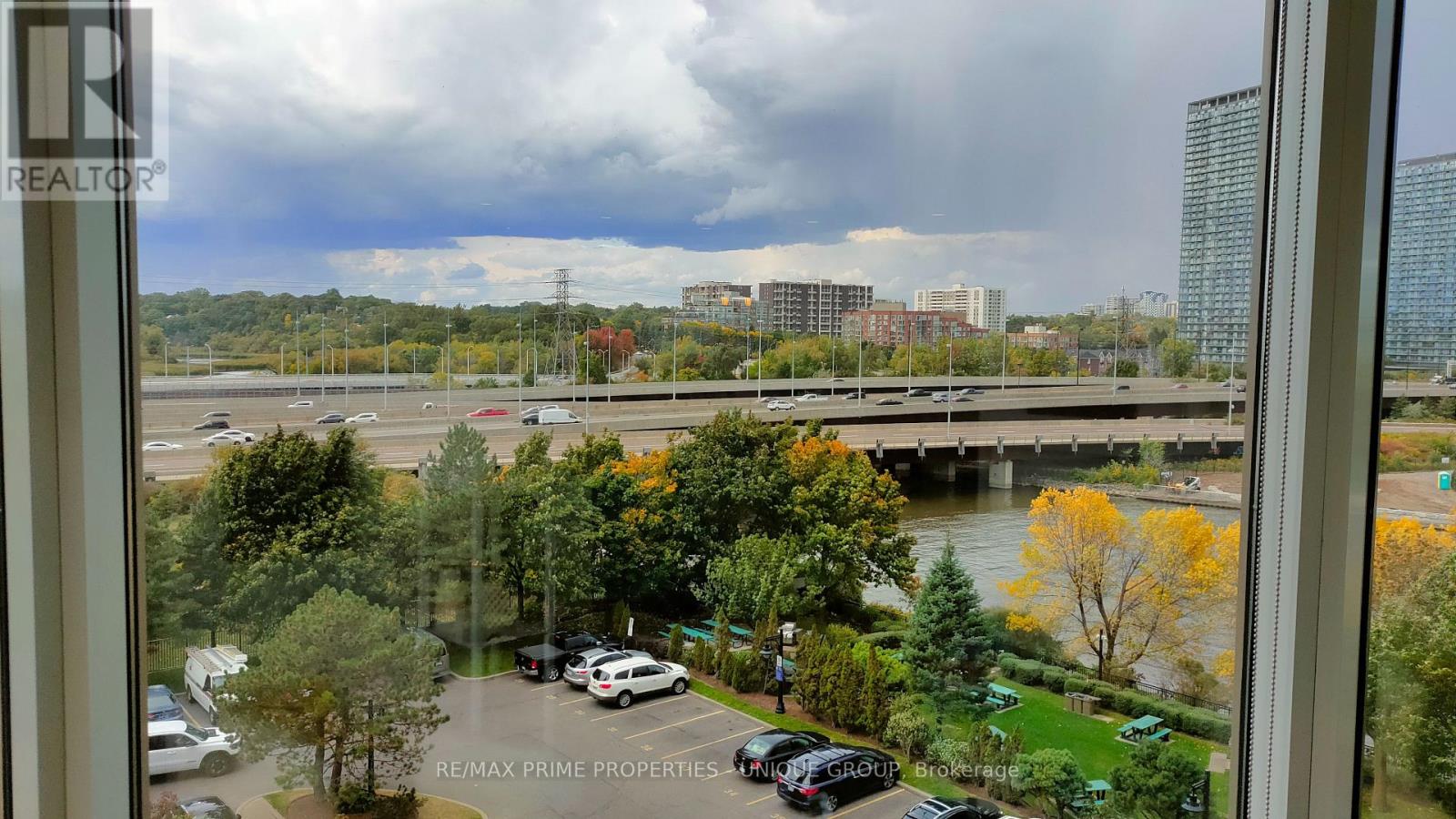 610 - 1 Palace Pier Court, Toronto, Ontario  M8V 3W9 - Photo 38 - W12612386