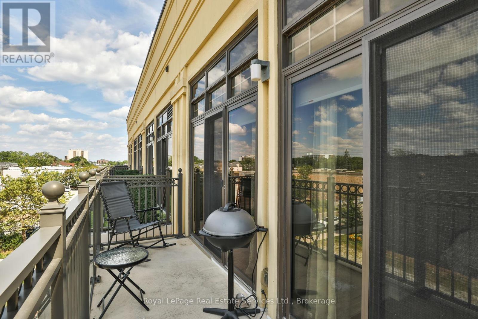 408 - 205 Lakeshore Road W, Oakville, Ontario  L6K 1B3 - Photo 13 - W12637404