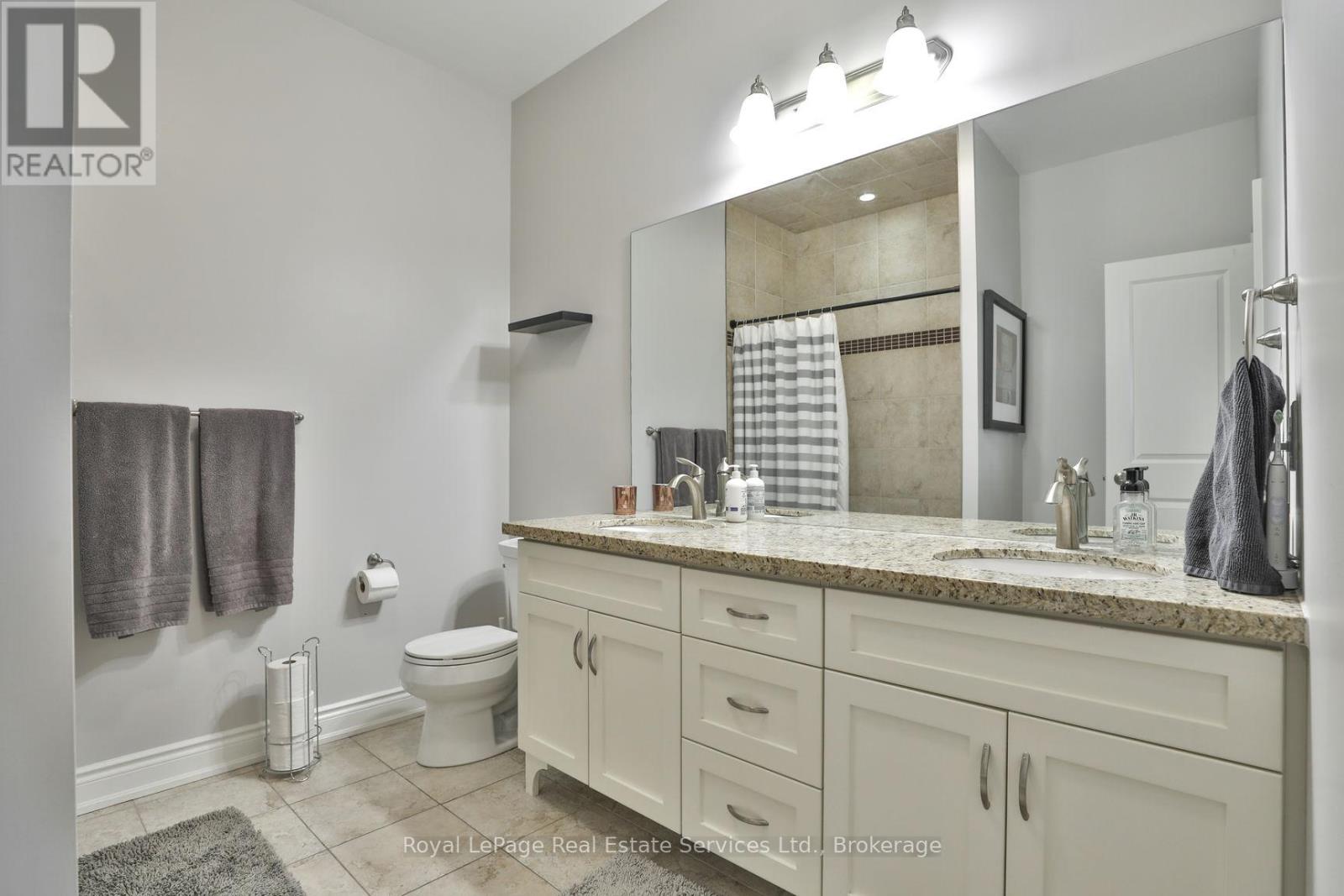 408 - 205 Lakeshore Road W, Oakville, Ontario  L6K 1B3 - Photo 21 - W12637404