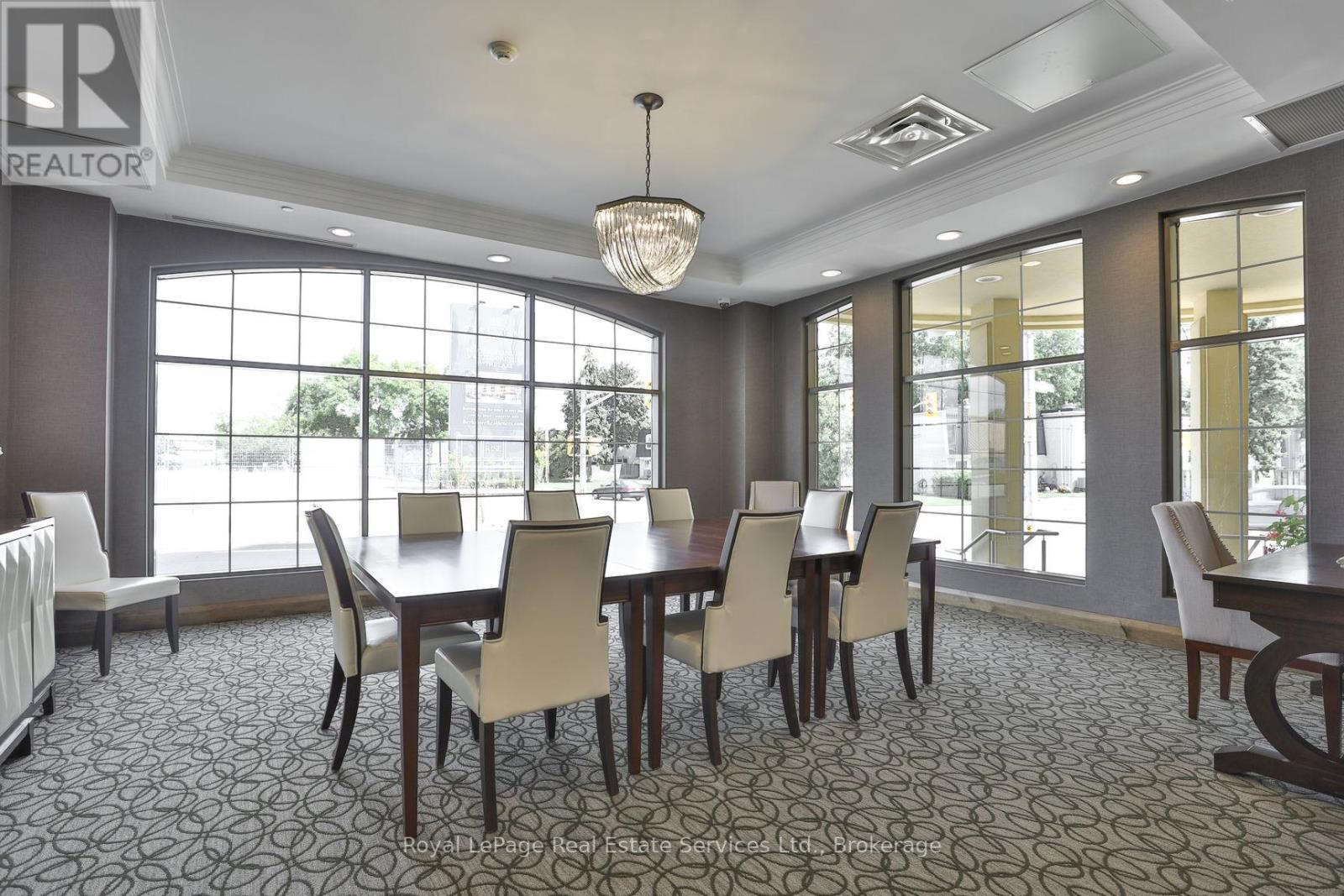 408 - 205 Lakeshore Road W, Oakville, Ontario  L6K 1B3 - Photo 24 - W12637404