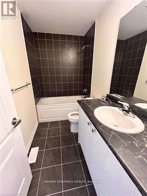 29 Sun Haven Lane, Thorold, Ontario  L2V 0K6 - Photo 17 - X12637444