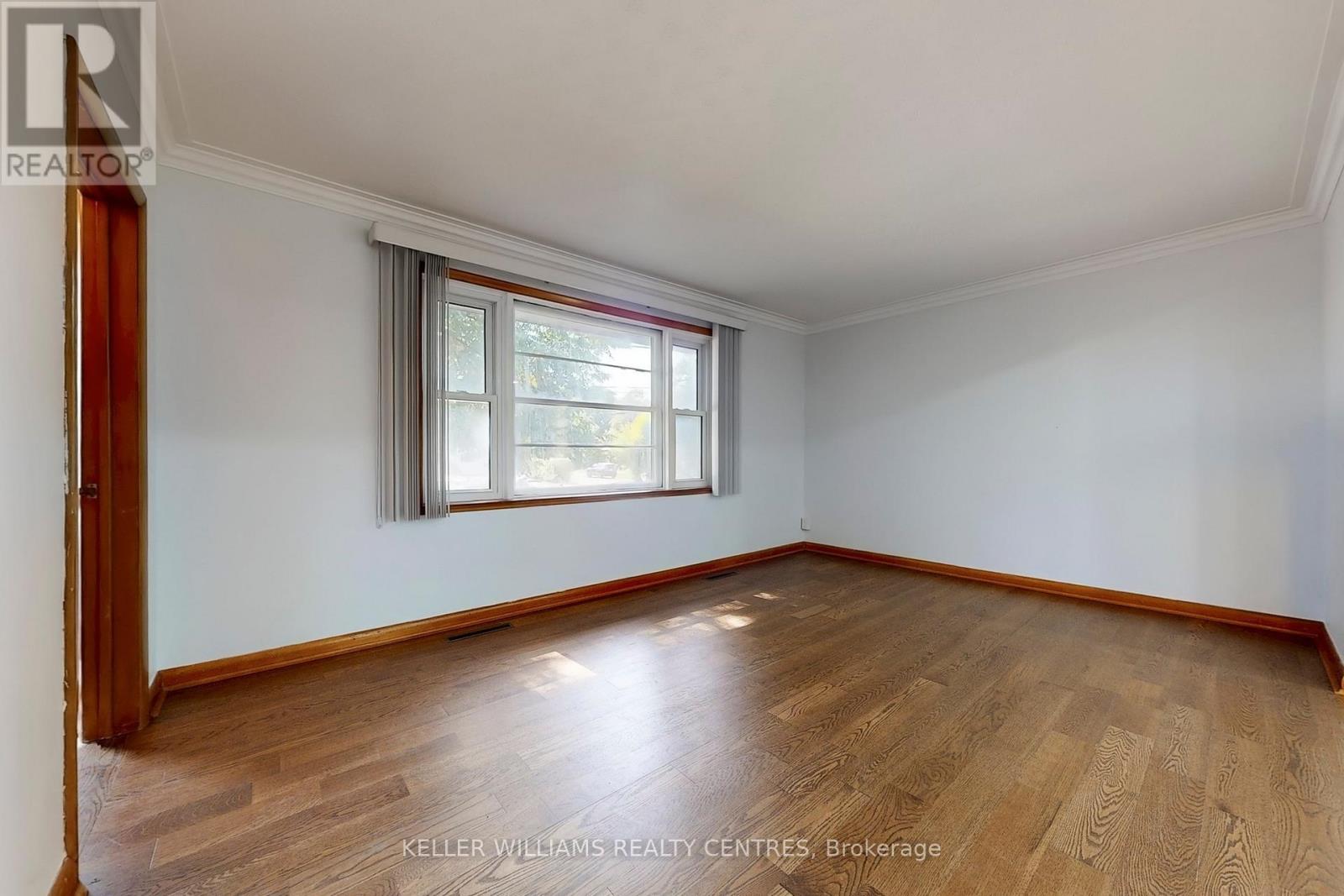 Unit A - 252 Elgin Mills Road W, Richmond Hill, Ontario  L4C 4M2 - Photo 10 - N12424370