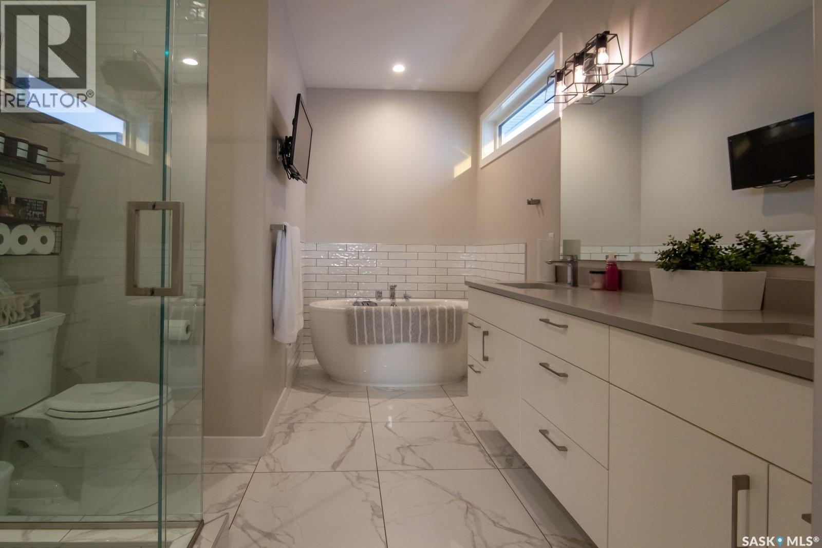 635 Kenaschuk Crescent, Saskatoon, Saskatchewan  S7W 0Y4 - Photo 27 - SK025573