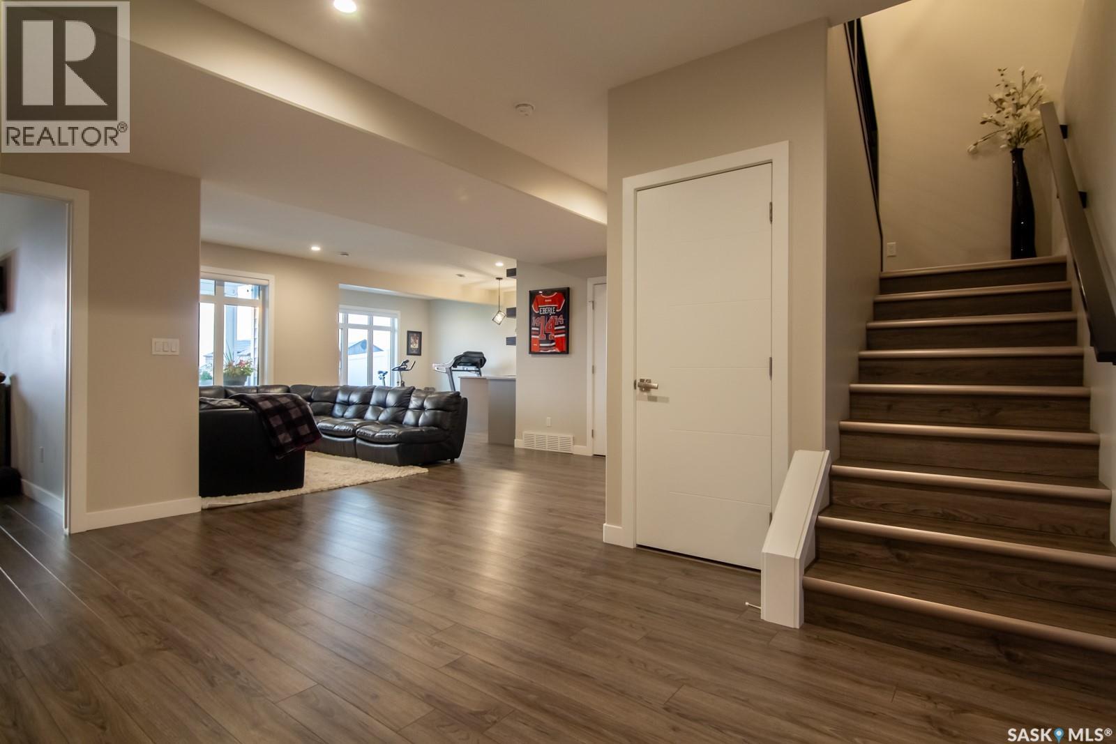 635 Kenaschuk Crescent, Saskatoon, Saskatchewan  S7W 0Y4 - Photo 32 - SK025573