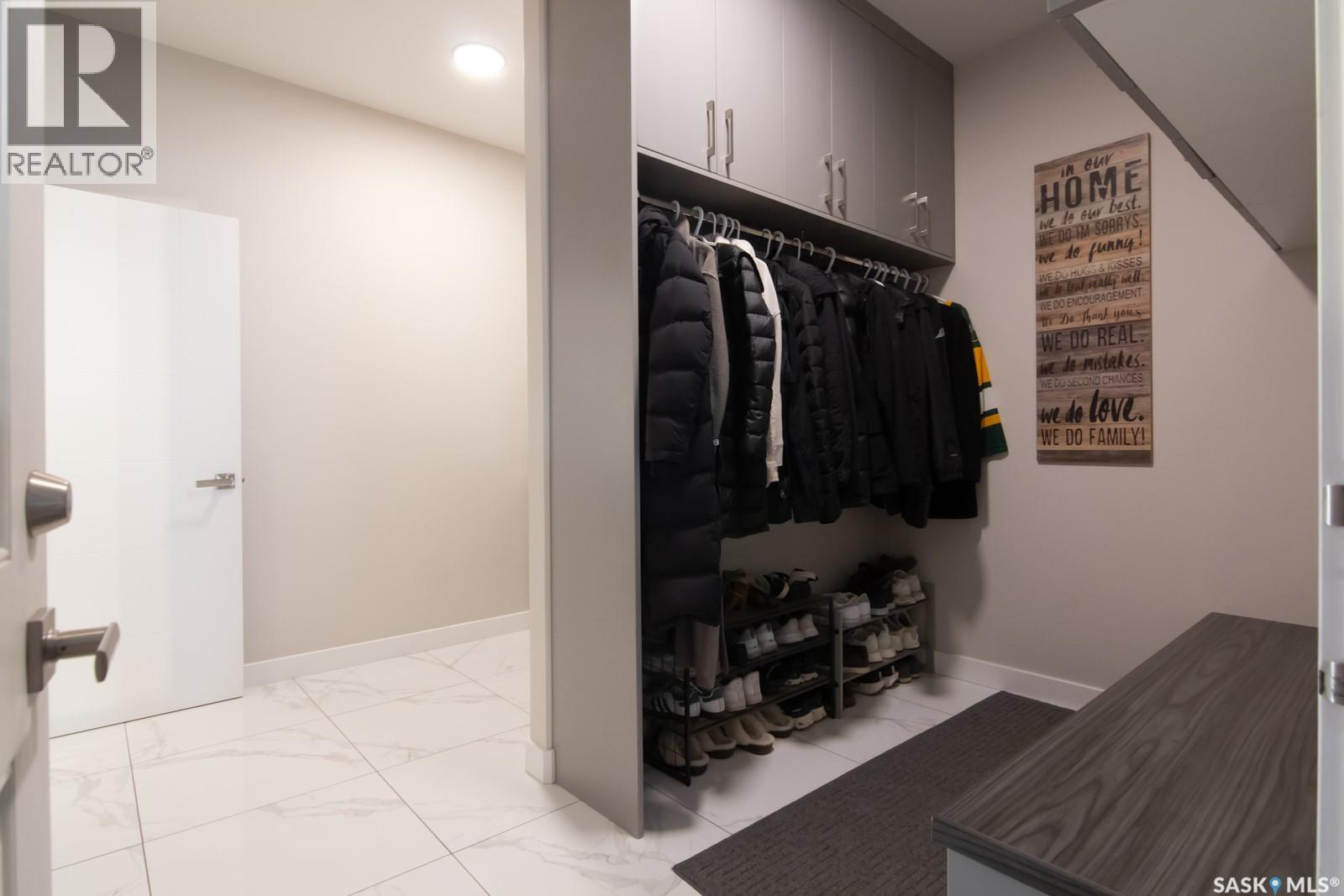 635 Kenaschuk Crescent, Saskatoon, Saskatchewan  S7W 0Y4 - Photo 10 - SK025573