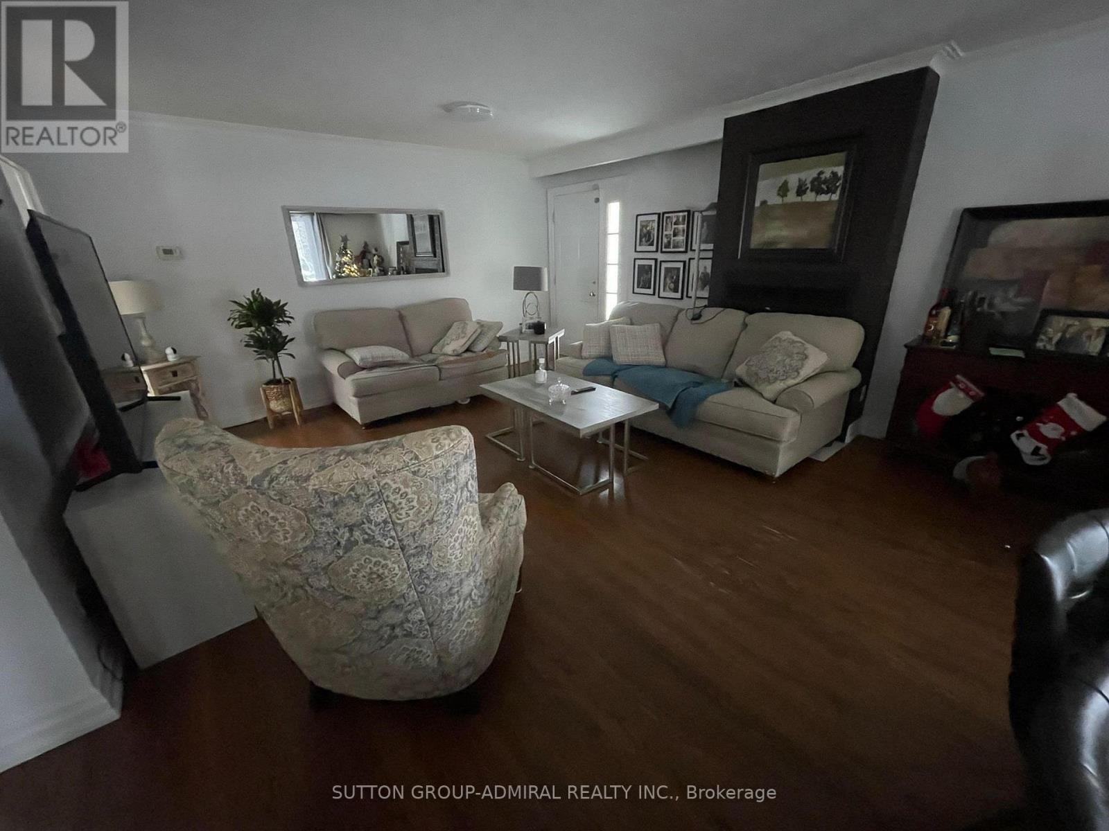 Main Flr - 12 Caines Avenue, Toronto, Ontario  M2M 1G2 - Photo 3 - C12637364