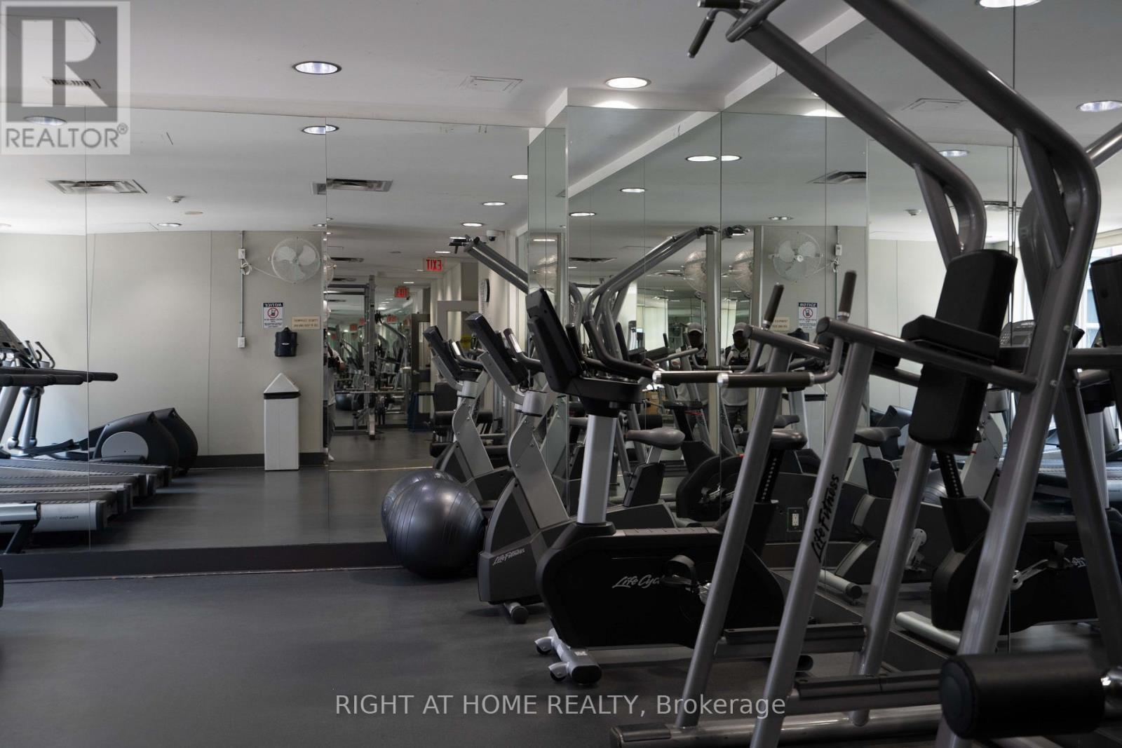 413 - 1 Shaw Street, Toronto, Ontario  M6K 0A1 - Photo 19 - C12637392